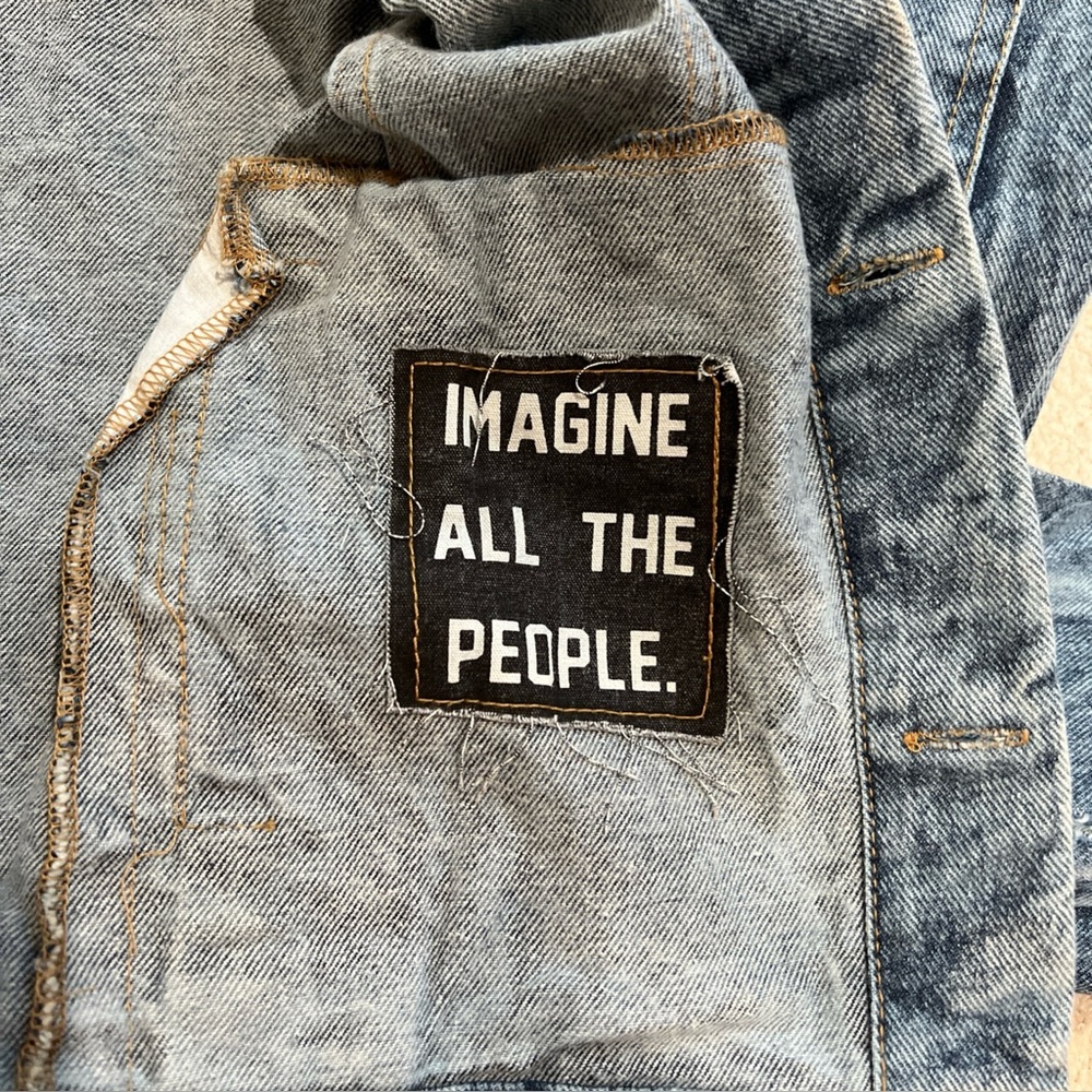 The People vs Men's XXL Fits US Large Denim Jean Jacket Distressed Destroyed - Picture 9 of 11